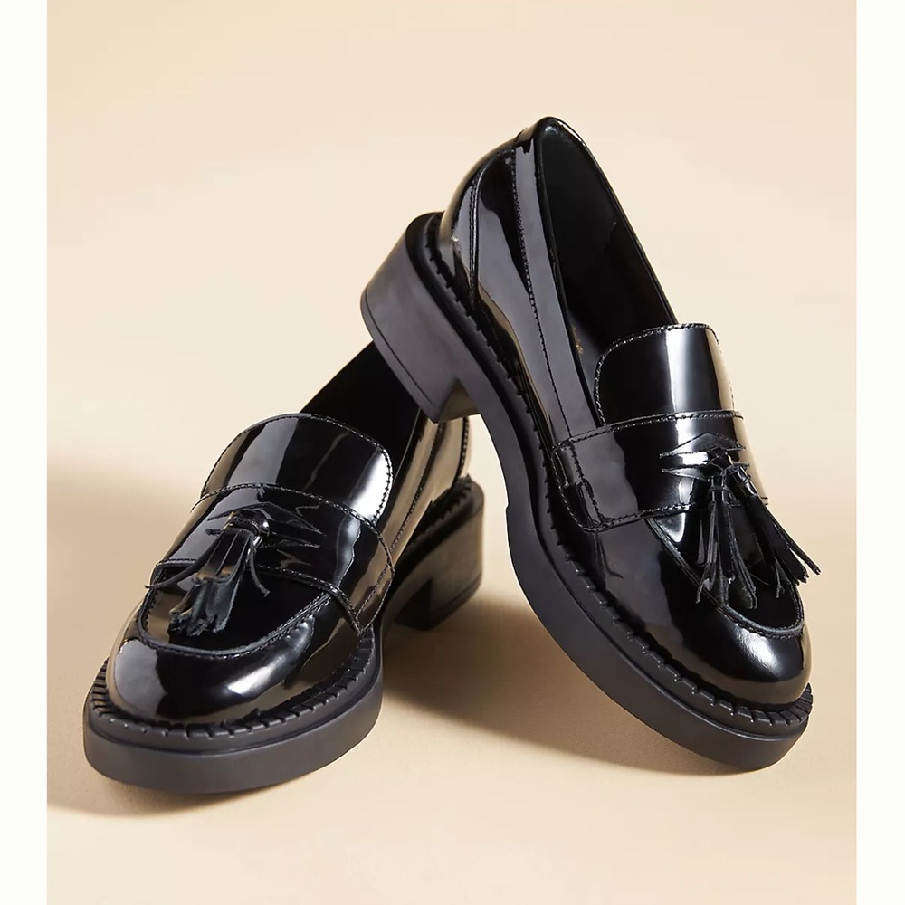 Seychelles patent leather loafers sz 7.5